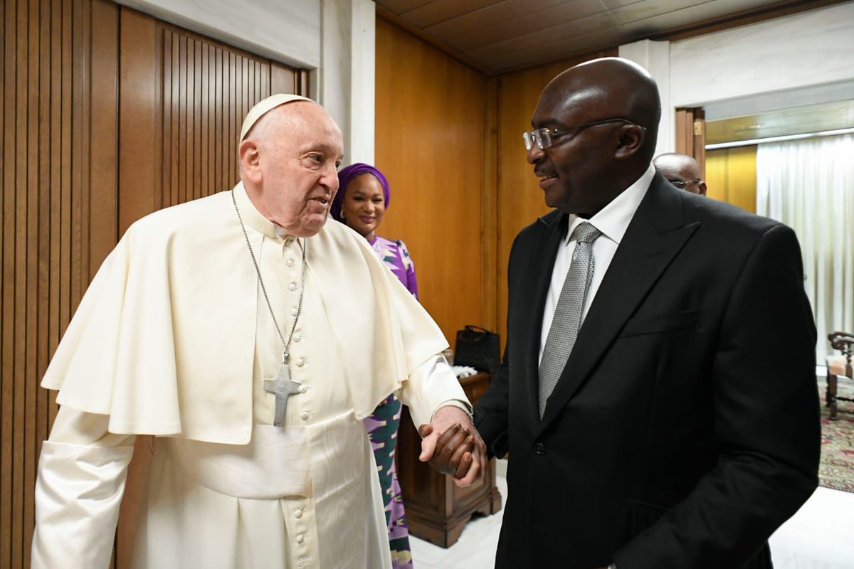 Vice President of Ghana, Dr. Mahamudu Bawumia meets Pope Francis in the Vatican. #TV3NewDay