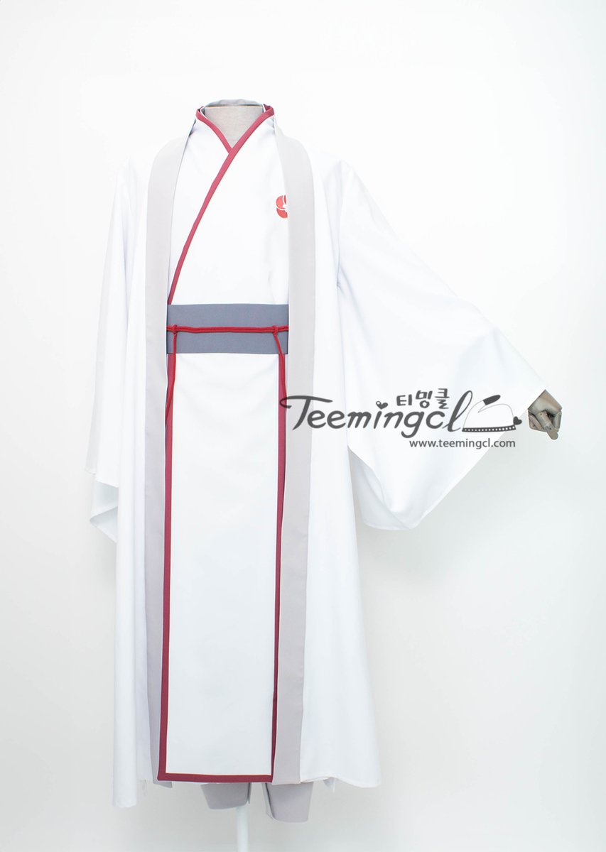 Dress_Tmc's tweet photo. [수주] 
화산귀환 - 백천2 [웹툰 흰색 무복]

전에는 아이보리 속상의에 배색이 빨강 이었는데
이번에는 연회색 속상의에 분홍빛도는 탁한 빨강? 으로 제작했어요~

겉옷도 만들었습니다!

#Teemingcl #티밍클샵 #수주샵 
#의상제작  #코스프레수주  #코스프레의상 
#개인맞춤제작 https://t.co/HBLBD1ISoN