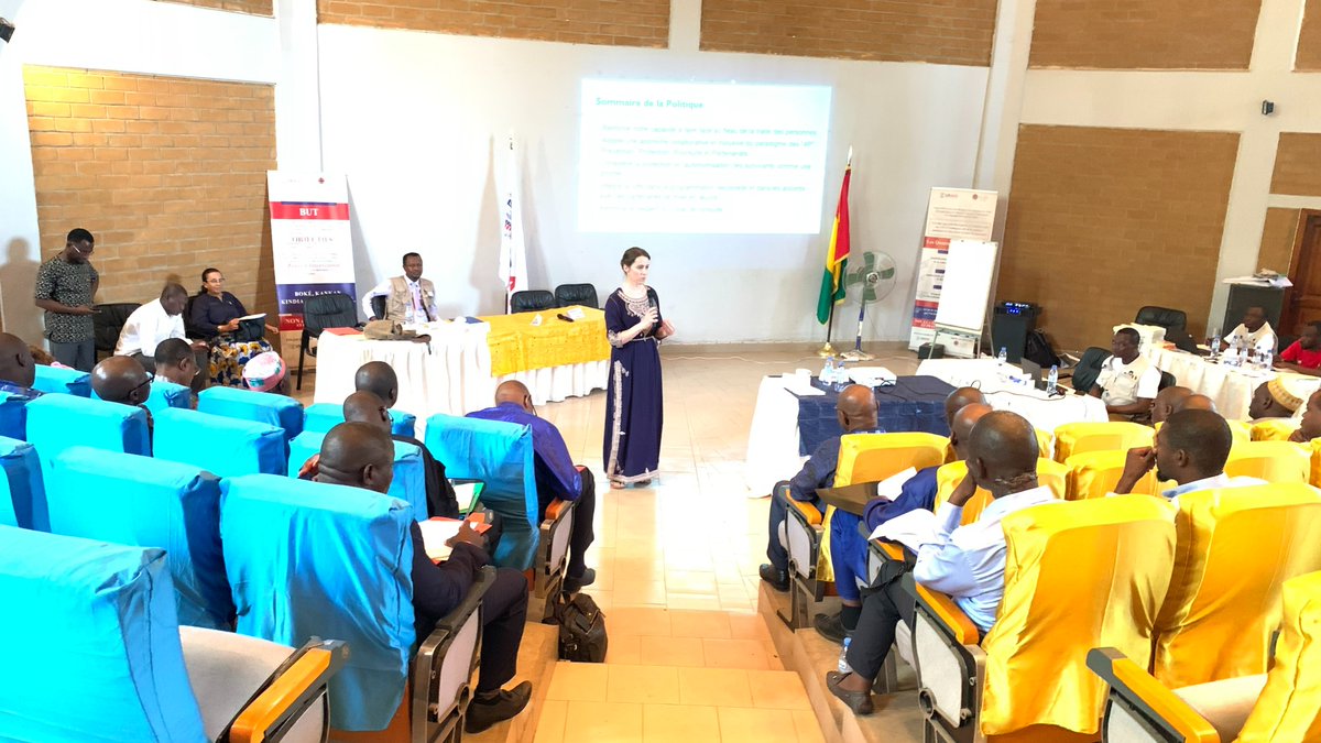 #EtatsUnis à travers @USAID organise un forum national sur la coordination des efforts dans la lutte contre la traite des personnes et pratiques assimilées en #Guinée. #EndHumanTrafficking & #StopSmugglers #gouvgn #USinGuinea