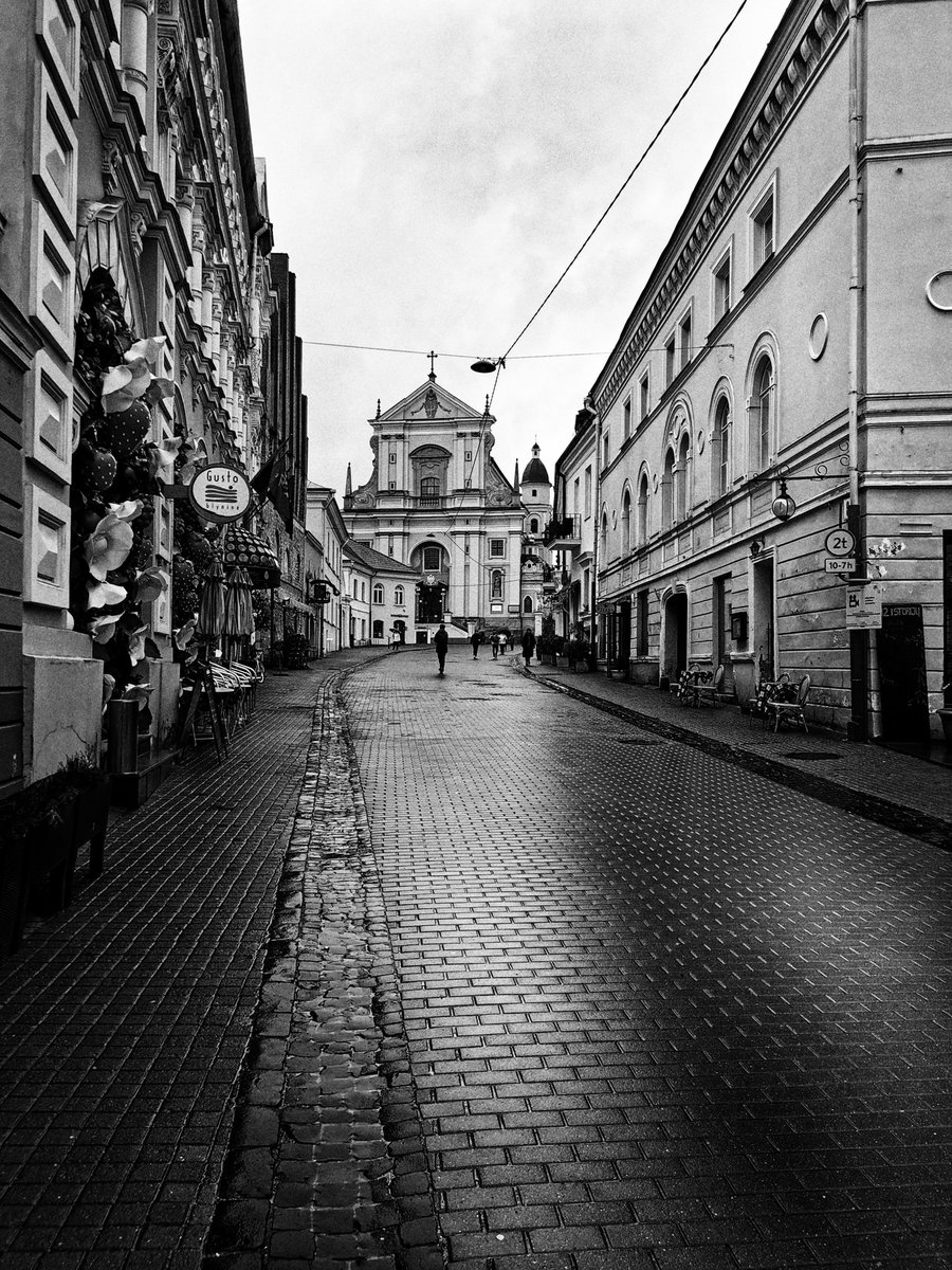 Vilnius, #Lithuania today.

#Europe #northeurope #history #culture #visiteurope #beutifullithuania #europehistory #photography