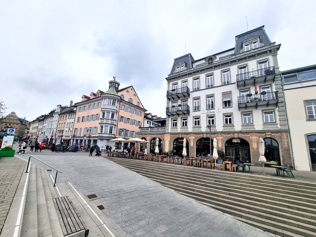 nonstopeurotrip's tweet image. A little walk around the beautiful town and lake #Konstanz 🇩🇪 Wow what a place to live! 🤯 #Interrail #NonstopEurotrip