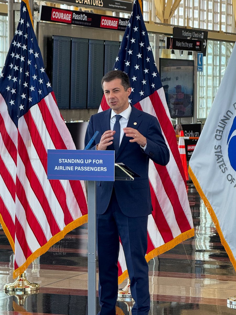 New - @SecretaryPete on just-announced airline delay and cancelation refund rule: “In theory, passengers were supposed to get their money back… but in practice it doesn’t work that way.”