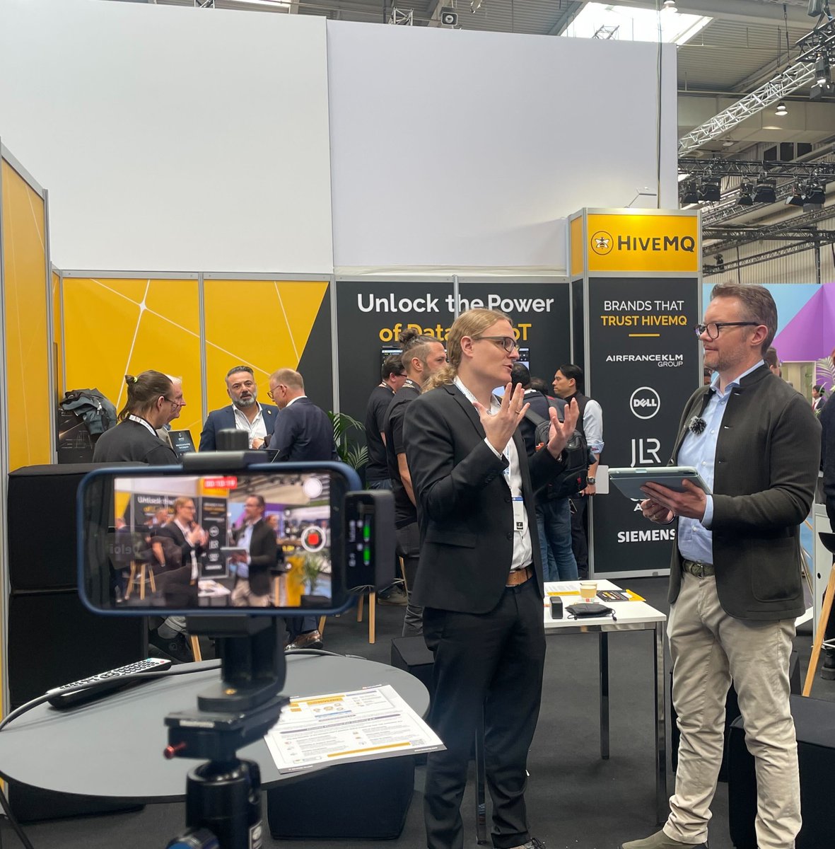 🌟 If you are at Hannover Messe, come by booth #D62 in Hall 15. Check out the buzz about our cutting-edge #MQTT technology and let's talk about all things MQTT. 🐝 #HiveMQ #HannoverMesse #MQTT #HannoverTech #HM24 @walkerdreynolds @IIoT_World