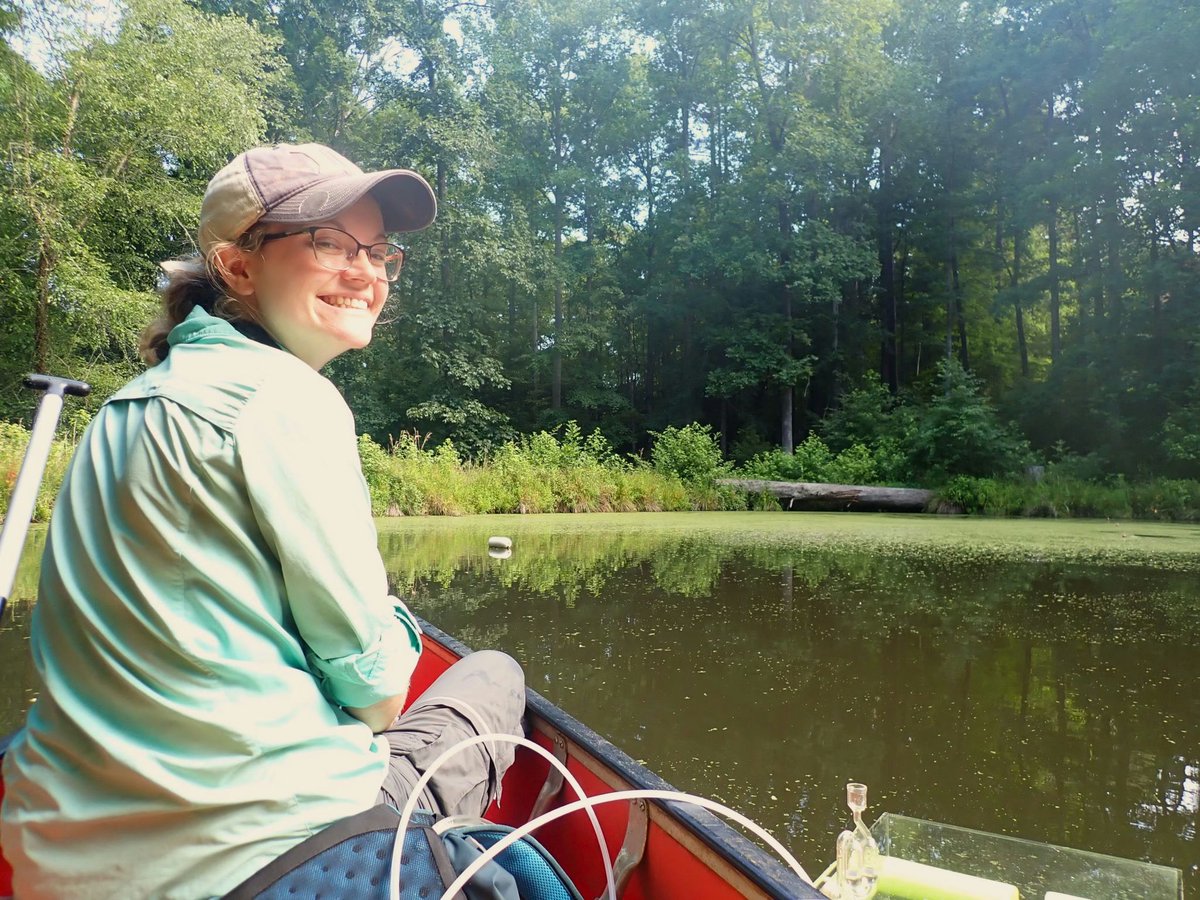 Meet Laura Naslund: dedicated field researcher, ecologist-turned-biogeochemist/infrastructure expert, and powerhouse graduate student. Fresh off defending her doctoral dissertation, we sat down with Naslund to look back on her PhD journey.  iris.uga.edu/2024/04/24/phd…