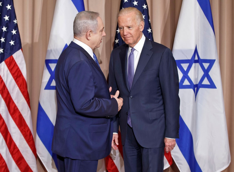 De VS staat nog steeds achter Israel.
De senaat heeft een hulppakket  van 14,3 miljard dollar aan Israël en een reeks sancties tegen Iran goedgekeurd..
De president en minister van Buiten zaken, zijn diep dankbaar hun steun.🇮🇱🇺🇲