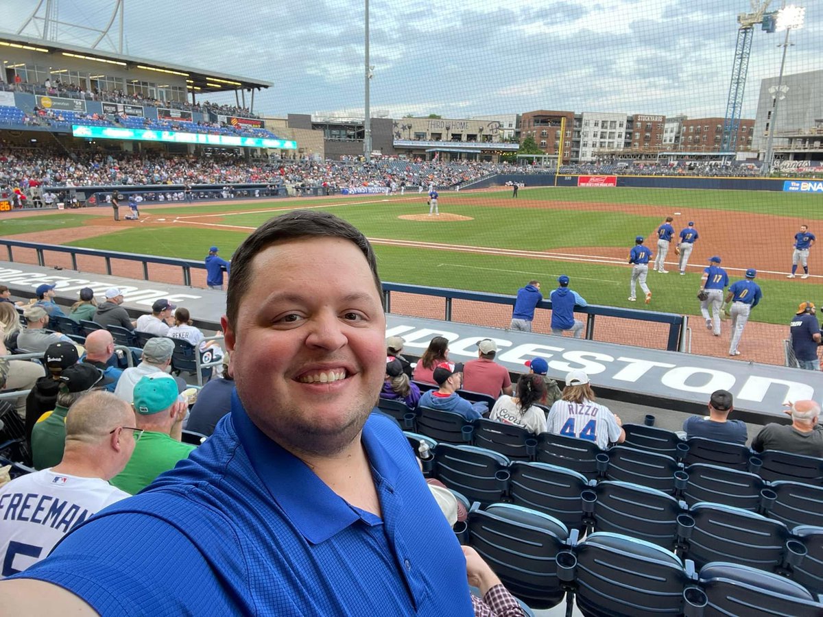Today is my day for #RAKoftheDAY 🤩 Show me your best selfie or group picture from your favorite MLB ballpark ⚾️ I’ll pick my favorite submission this evening. My last MLB game, Devil was still before Rays; so, bonus points if you can guess which MiLB stadium I’m at here 😏