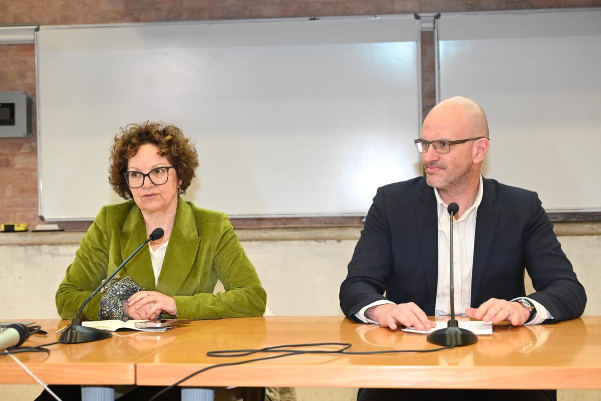 Università Ca' Foscari Venezia tweet media