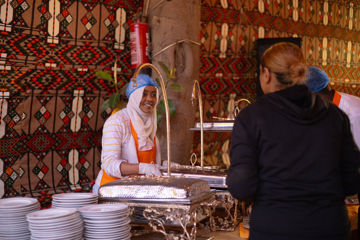 (cataring  _ food and beverag)
تقديم الطعام _ الاغذية والمشروبات 

سعيدة دائما بالتطور القاعدة اعملوا في القاهرة في المجال دا ♥️

ودائما ح احب اكون شريكة افراحكم ومناسباتكم 
01507048061