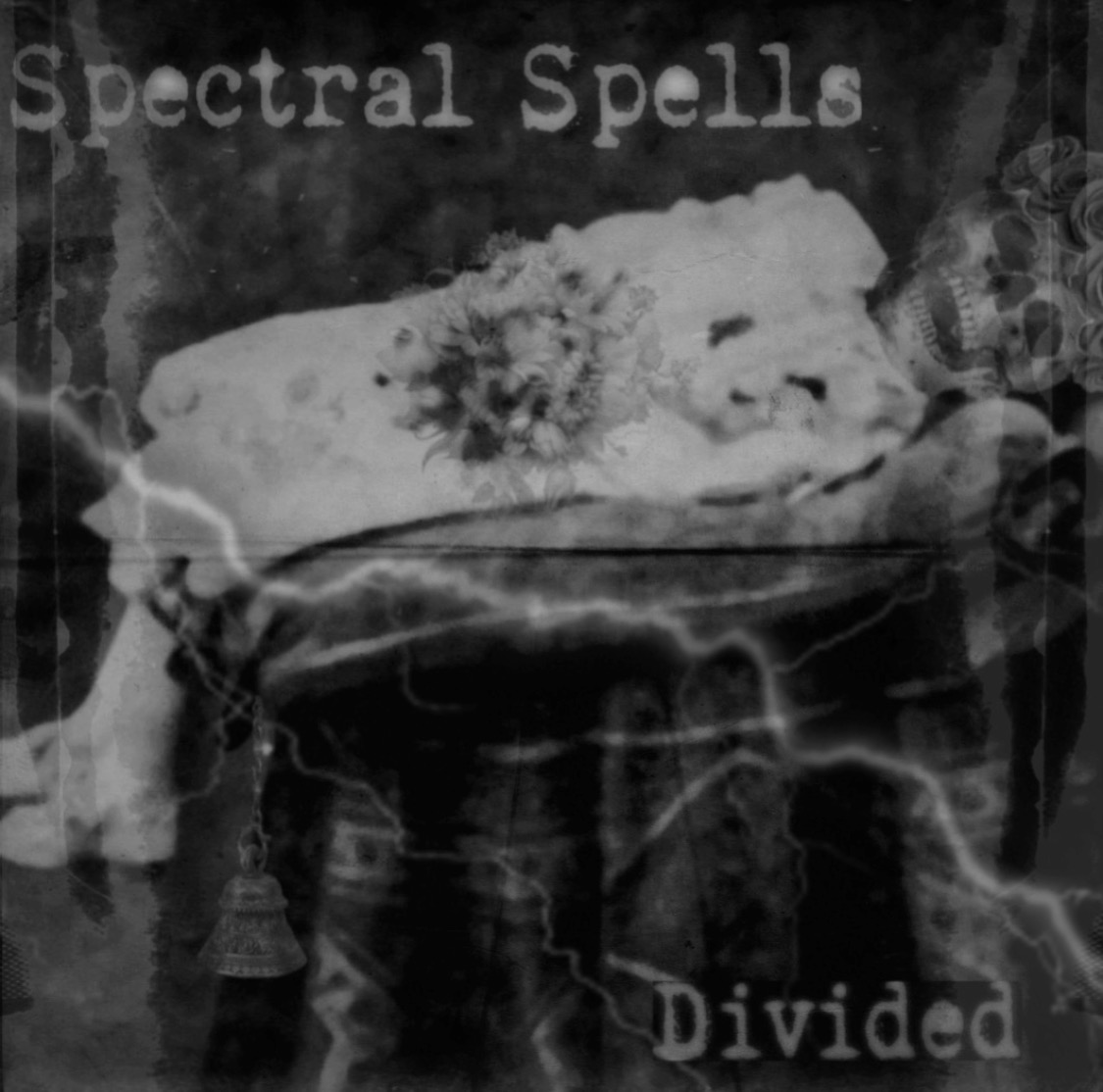 spectralspells.bandcamp.com/track/divided #SpectralSpells #Dark #Darkwave #Electronic #ColdWave #MinimalSynth #PostPunk #Goth #NewYork