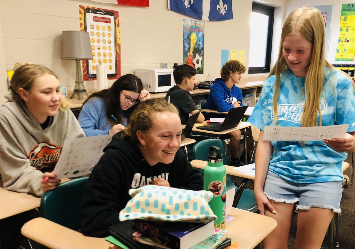 wayne_local's tweet image. ¡Qué delicioso! Mrs. Pardon&apos;s Spanish 1 class got a taste of ordering food in Spanish! 🇪🇸 Students teamed up, cracked clues, and crafted their own logic puzzles to guess their classmates&apos; orders. 🧩🍕 A fun and tasty way to practice Español! 🌟📚 #SpanishLearning #LanguageFun