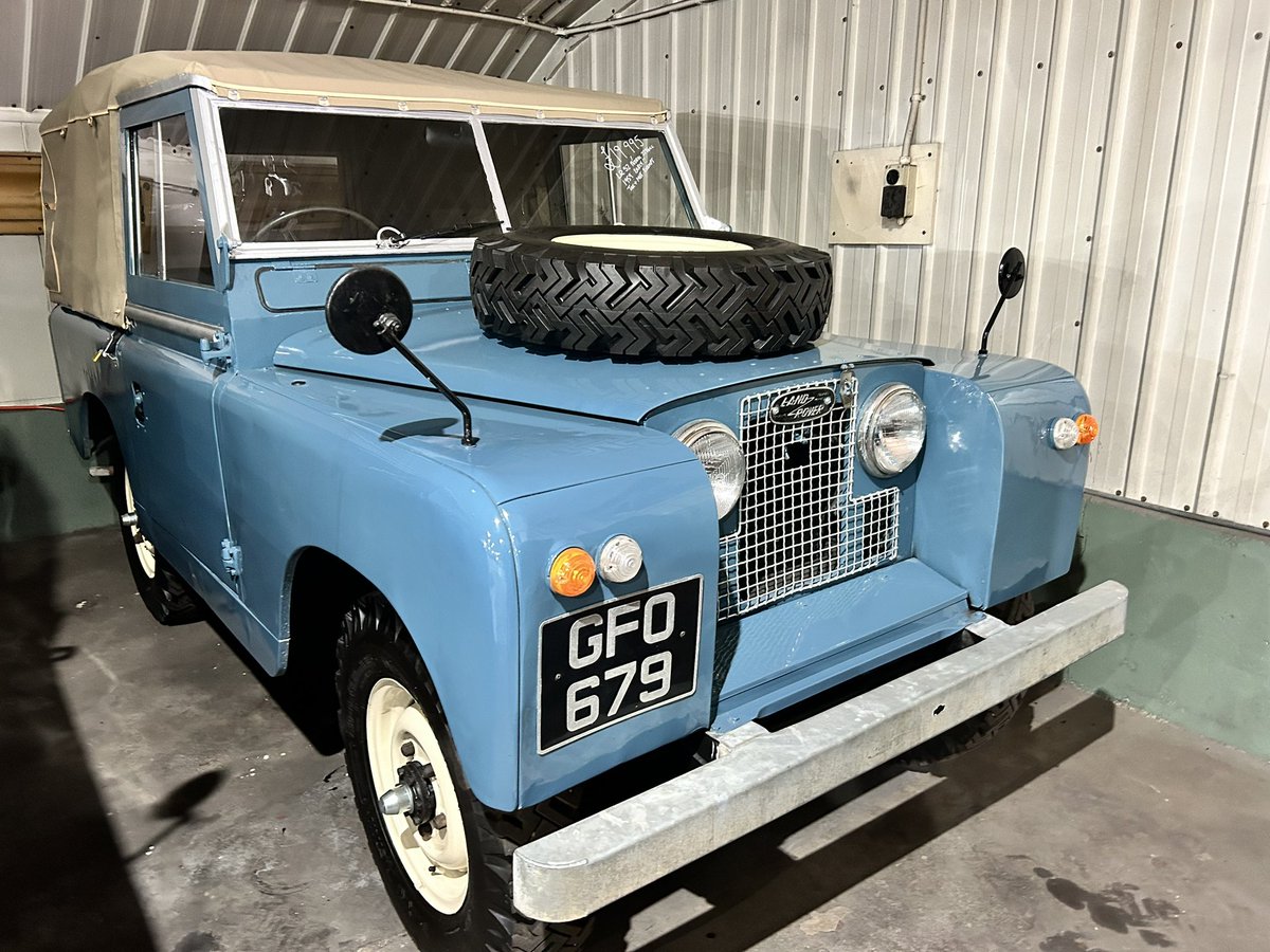 Did someone say blue?! We have a good supply of Marine Blue trucks in stock. #marineblue #classiclandrover #serieslandrover #oldlandrover