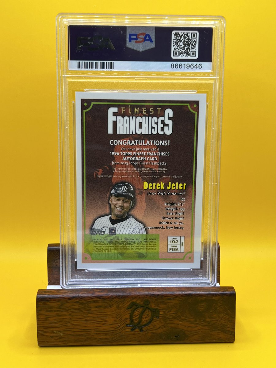 Sh9499's tweet photo. #derekjeter #topps https://t.co/9M6Pn4d7ay
