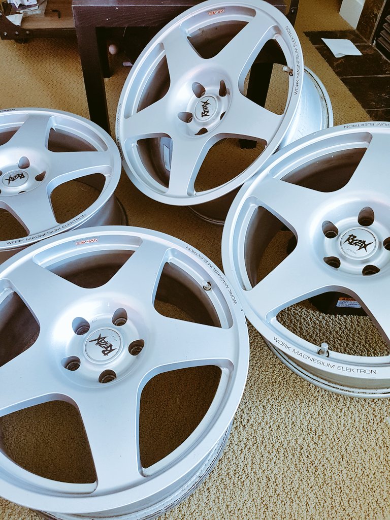 KtownSup's tweet photo. Some over night wheels from Japan https://t.co/HlpMGIqLmC