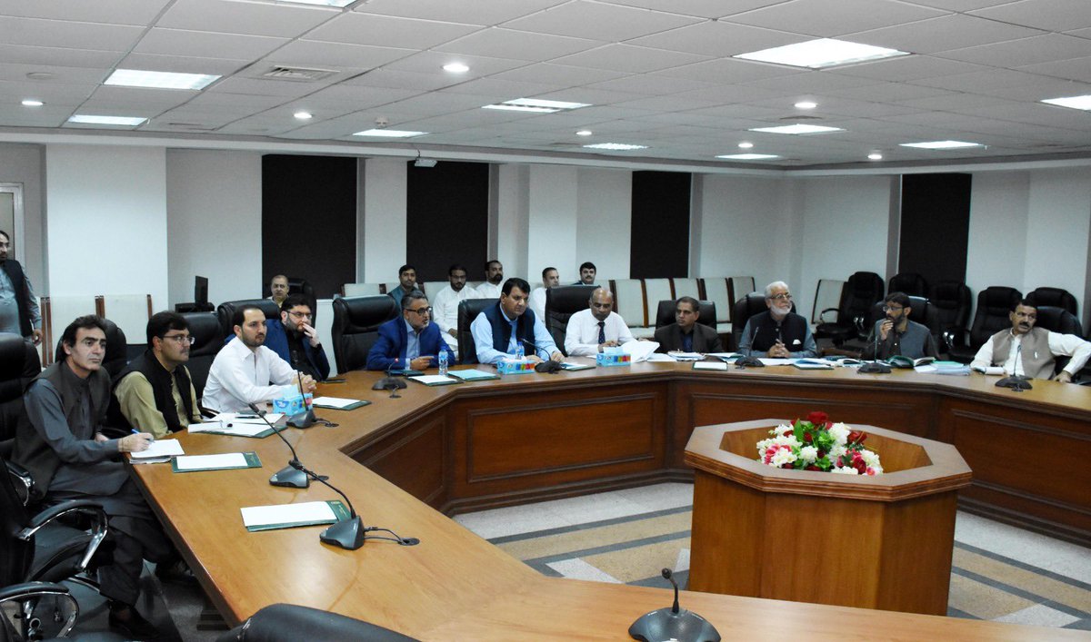 Federal Minister Engr Amir Muqam vows to strive for improving Kashmir Council affairs* The Minister made these remarks during a briefing on Kashmir Council affairs here at Azad Jammu Kashmir (AJK)Council.