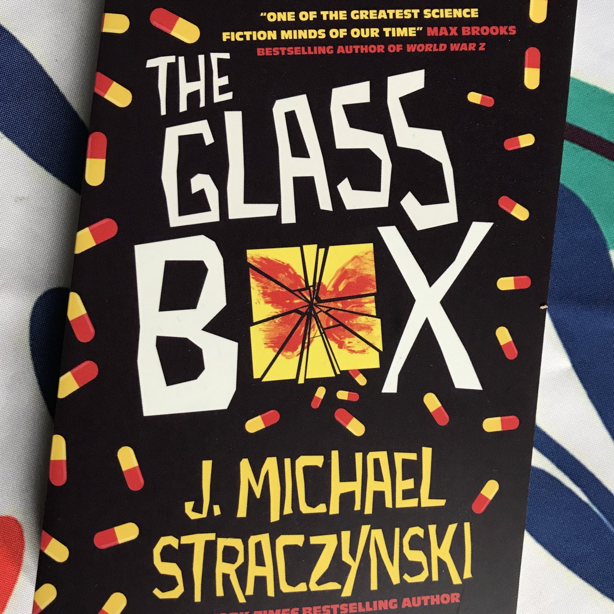 #bookmail time.

This one came as a surprise but I look forward to reading it.

‘The Glass Box’ by @straczynski is out now and I am looking for a spot in the @sfbook schedule to fit it!

Thank you @TitanBooks @baharkutluk91 1/4