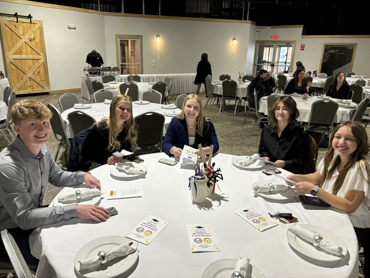 Very proud to celebrate our top 5 seniors being honored at the GTC Academic All-Conference awards banquet. Congrats Sully Linzner, Taylin Sutherland, Calleah Vella, and Sophia Wanless! Go Patriots!