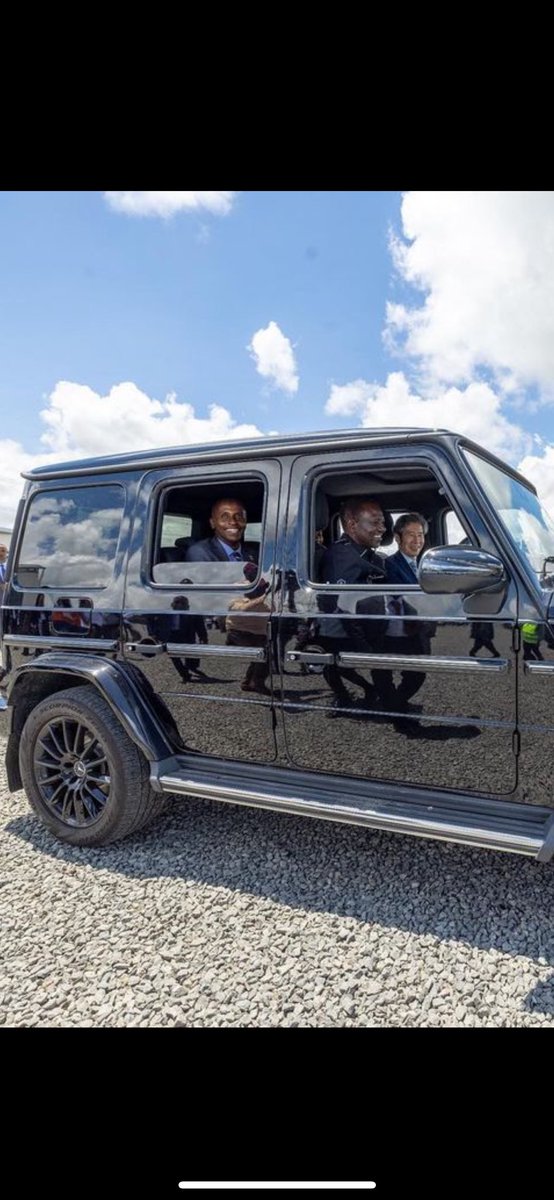 gidikariuki's tweet photo. KJ has morphed into the guy he imitated https://t.co/o7jatchDs8