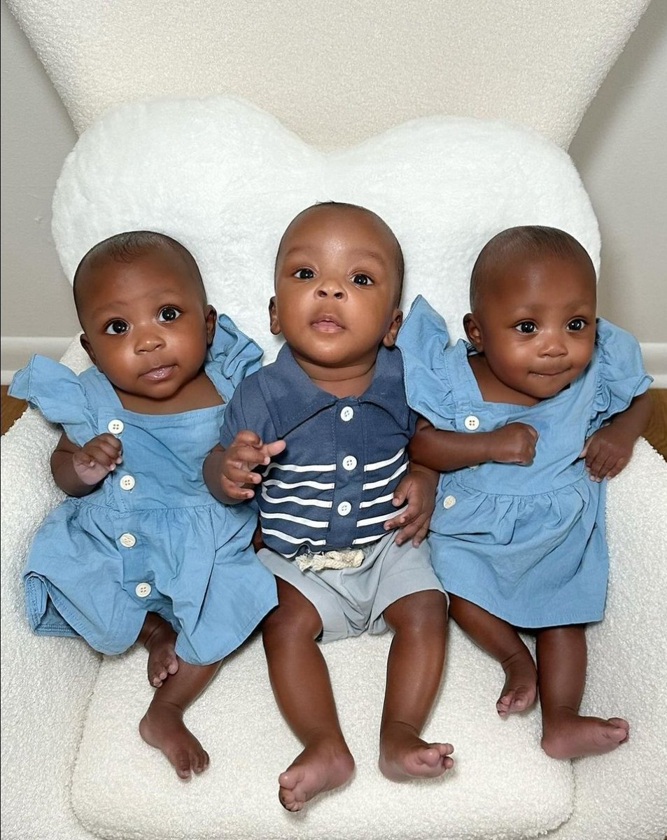Triplets! (Via oshin.triplets on IG)