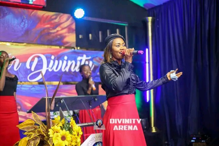 stephen_rich1's tweet photo. T'was awesome in God's presence this morning 🙌🙇

I was a keyboardist today 😁☺️
#StephenRich
#MC_Prophetic
#Son_of_man
#DivinityArena https://t.co/P82ztKMWdt
