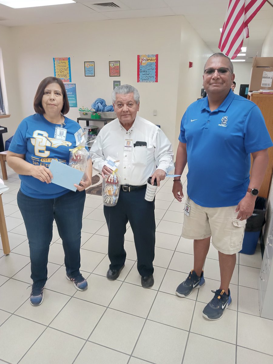 Happy Administrative Professionals Day to Mr. Galvan and Mrs. Vargas! Thank you for everything you do! #SEHSthebest #SEISDPeoplePassionPurpose