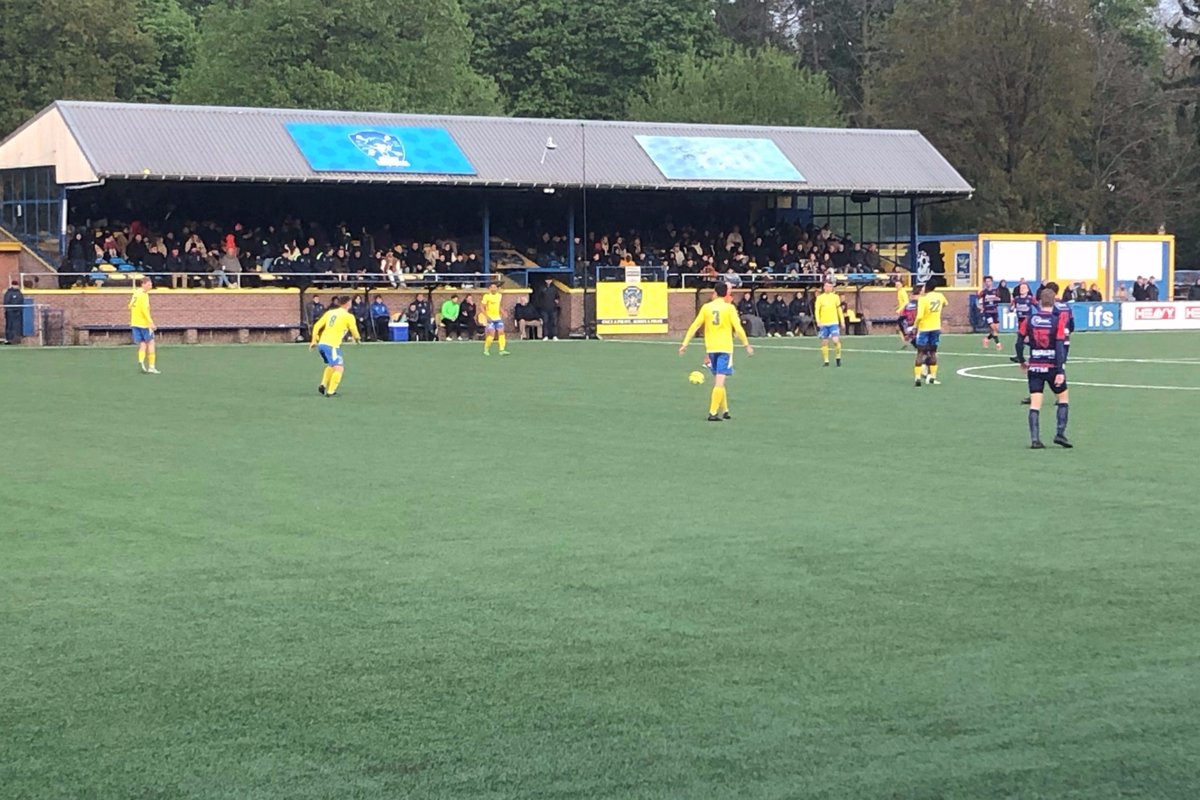 Bayer soutient City Pirates, un club de football anversois qui a une fonction sociale importante. Pas moins de 1 500 joueurs apprennent non seulement à jouer au football, mais aussi à structurer et à donner un sens à leur vie et sont aidés pour résoudre des problèmes.