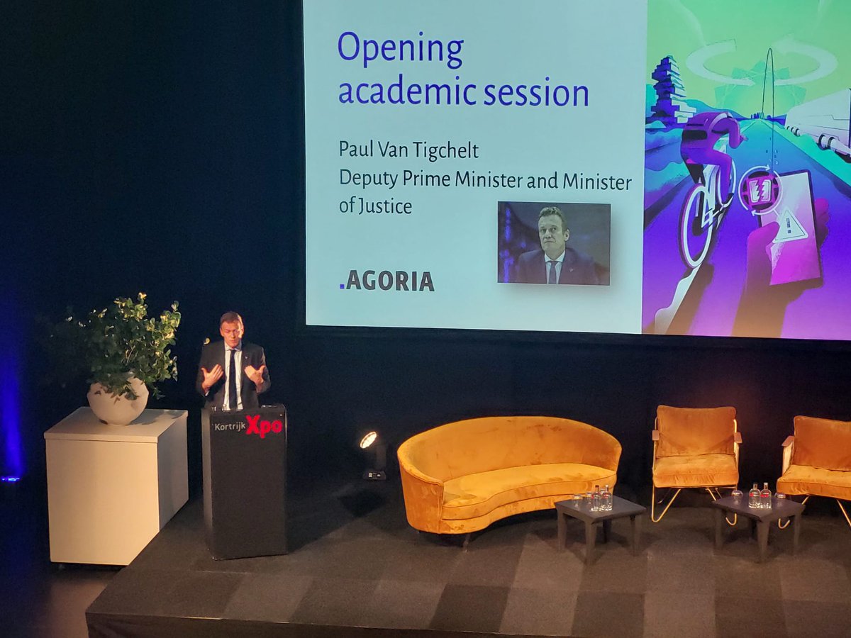 Agoriafr's tweet photo. Today, #BSDI is hosting the event #SecuringTheCastle 🔒 at #InfopolXpo112, marking the launch of the "Security, Technology &amp; Innovation Ecosystem" (STIE). The event was just kicked off by the Deputy Prime Minister and Minister of Justice, @PaulVanTigchelt. @bombekeChris https://t.co/bKNkaWMX7W
