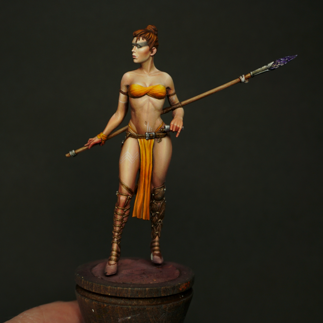 Hey all! It  has been too long! The past weeks have flown by, unfortunately without  much painting for me. Here is the final WIP for this lovely lady. I'm  working on the base as we speak and hopefully I can wrap up this project  soon 🤗 #miniaturepainting #minipainting