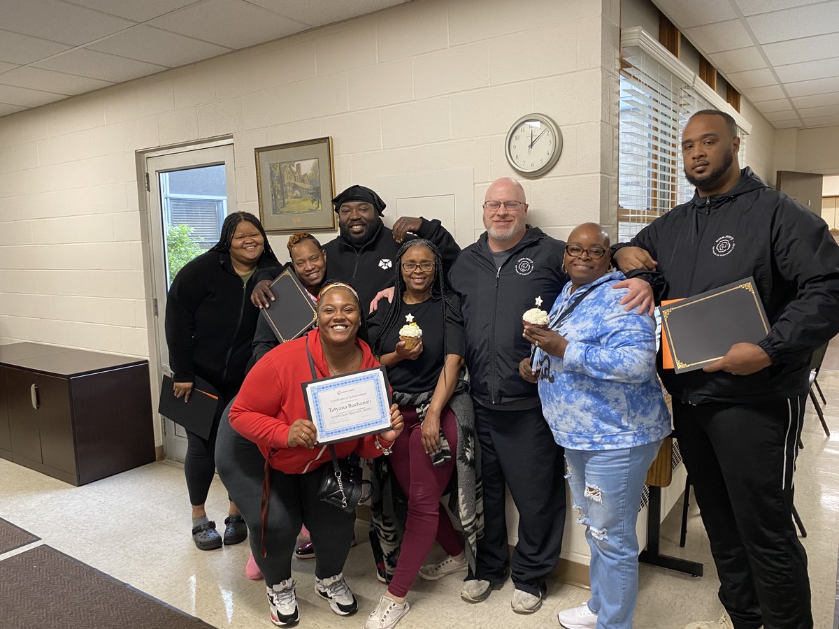 WeLoveRoseMary's tweet photo. Congratulations to our Rose-Mary CLE employees who completed their Supervisor Series training! We are so proud of them and the work they are doing and will continue to do! Happy Graduation! #Training   #graduation   #Congratulations https://t.co/DQyOkzhNCZ