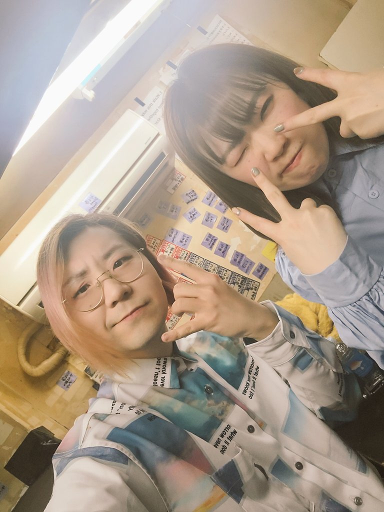 tonali_candy's tweet photo. ありがとう代々木labo！
ありがとうこばやしゆうと！
おめでとうこばやしゆうと！

となりのあめ玉、見に来てくれたみんな今日もお疲れ様でした🌸✨

次は来週の今日。5/1ツーマン八王子でお会いしましょう！！ https://t.co/rY70qiUDbl
