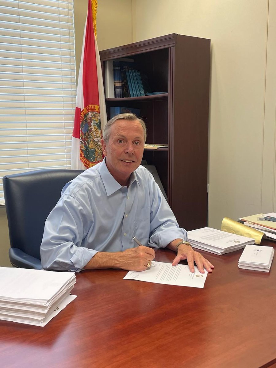 Working on letters of congratulations to Seminole County high school graduates. Best of luck on the next chapter of their lives.