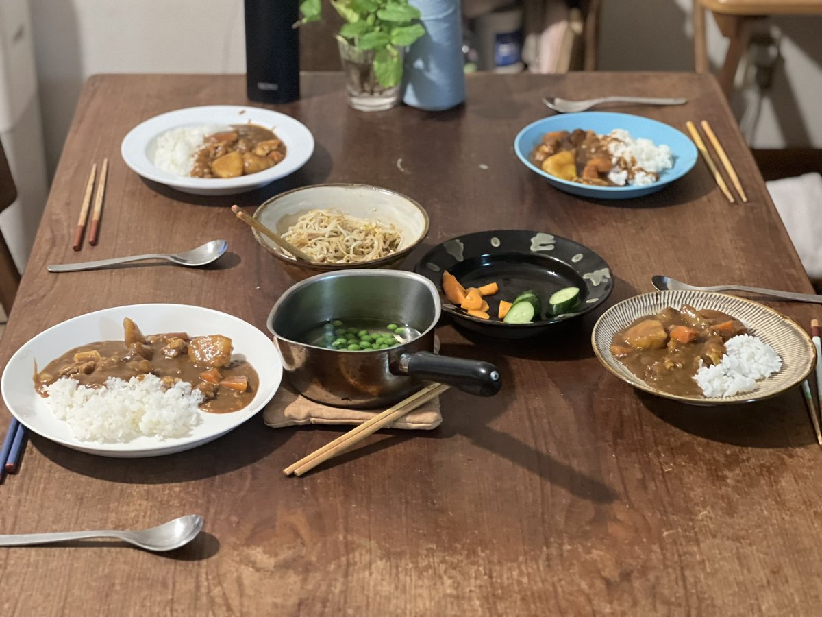 夜ご飯^_^カレー好き一家^_^