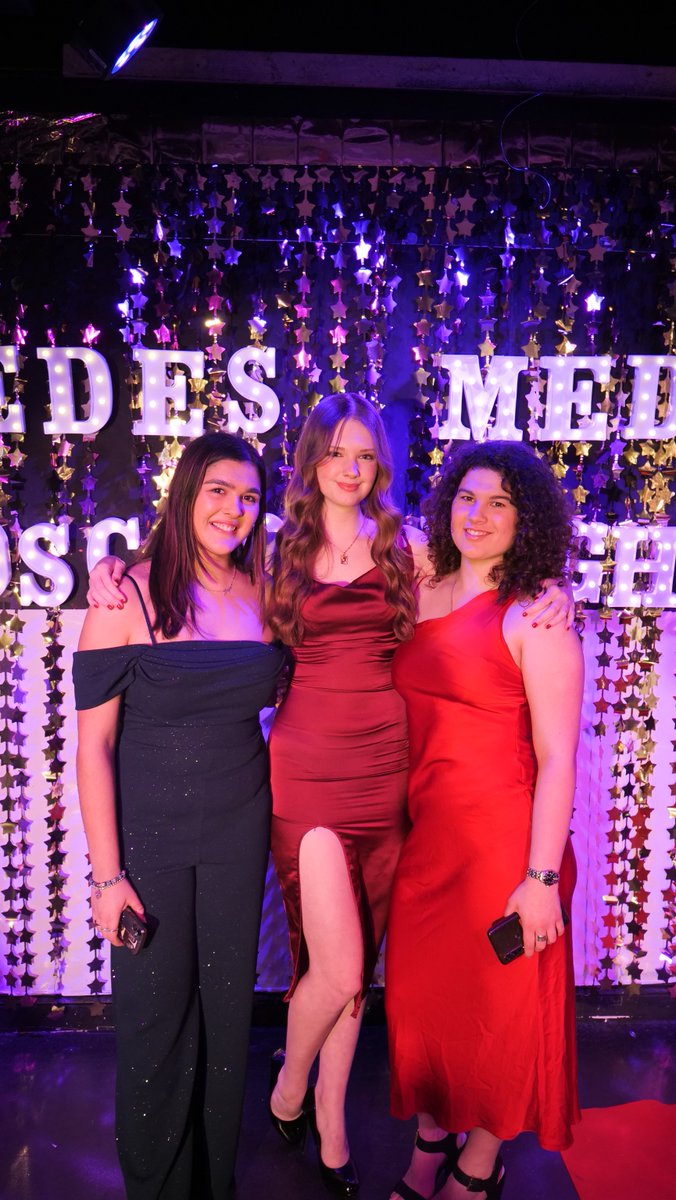 Bede's Senior School tweet media