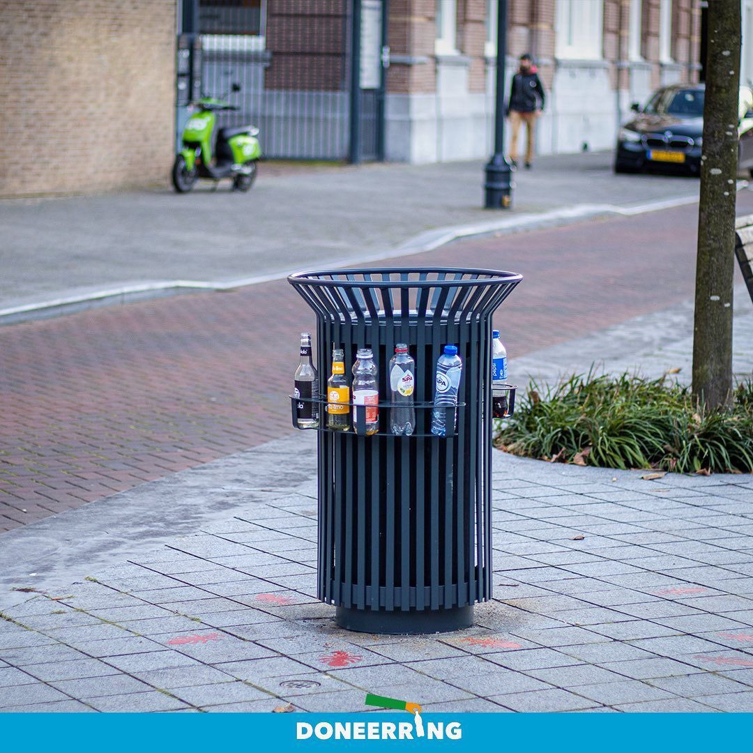 @PatKennyNT A bin from Holland I believe. Allows commuters to leave deposit bottles for collection by homeless people to collect the deposits. Simple. #depositreturnscheme