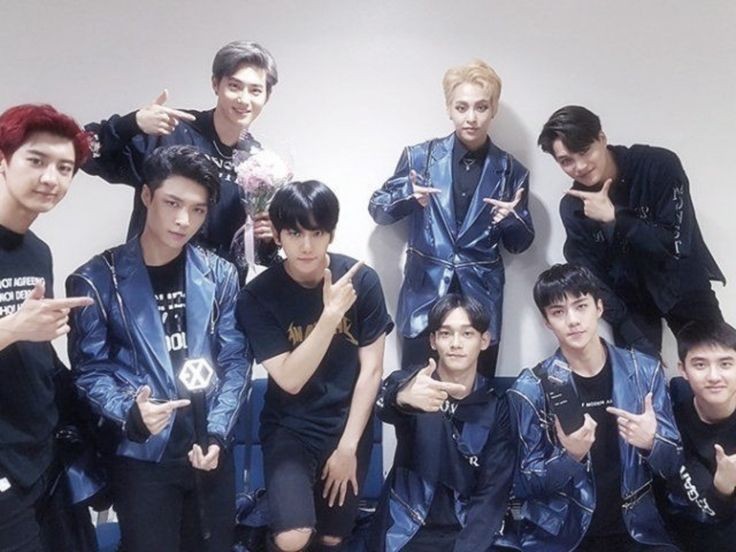 Ishita013's tweet photo. @ILLIT_official When it’s comes to copying #EXO & #EXO_Ls some people deserve Grammy 😪 https://t.co/vCVdoMR3hU