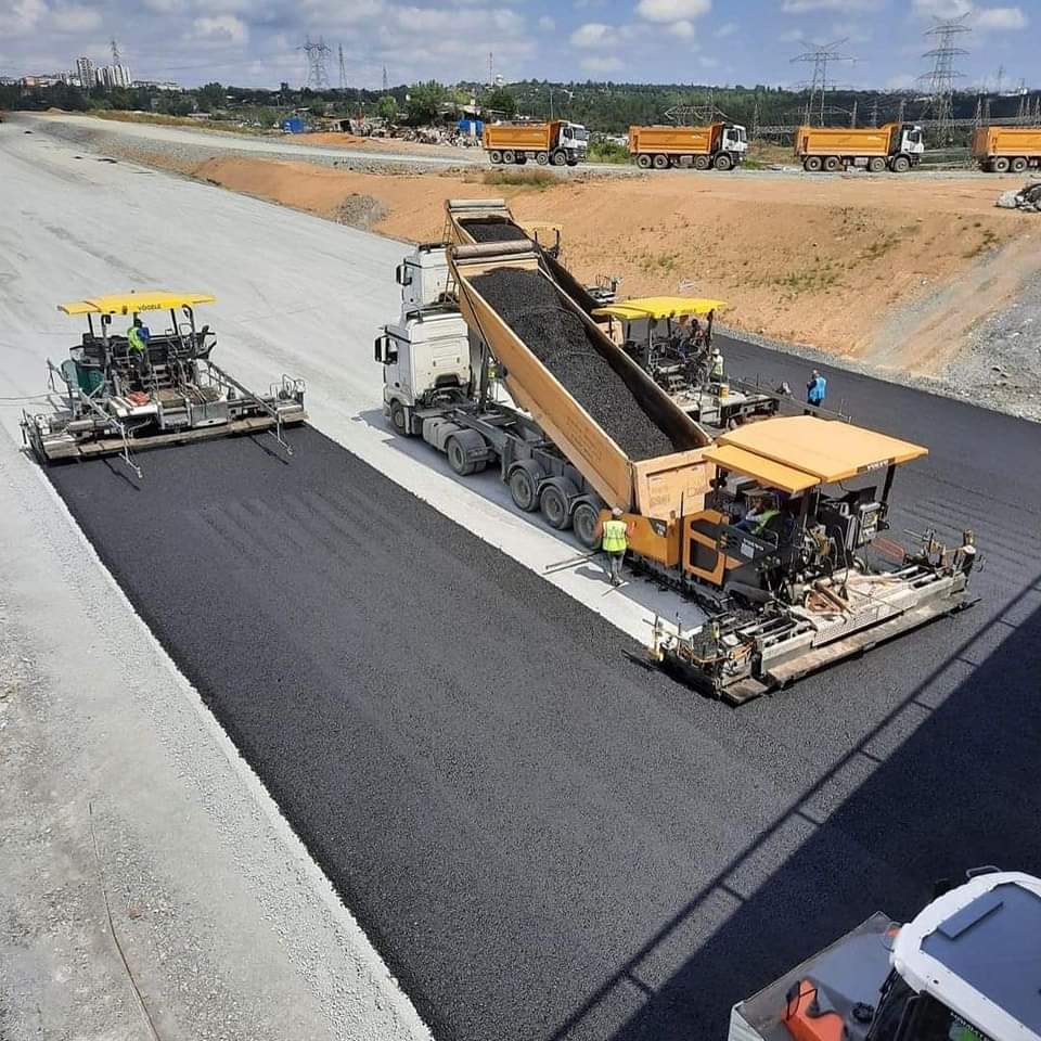 💠Kraton polymer Asphalt

Highly Modified Asphalt (HiMA), a technology developed by Kraton, is designed to enhance durability and processability in asphalt pavement applications. The technology has more than twice the polymer loading of ordinary asphalt, which makes the asphalt