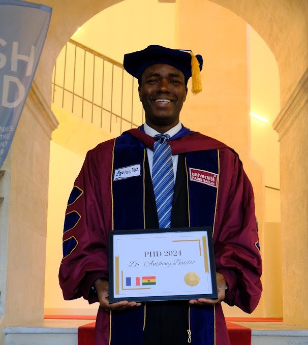 uenrofficial's tweet photo. Dr. Anthony Baidoo, a Lecturer at the Department of Forest Science at UENR, has achieved a significant milestone by completing his PhD in just two years and six months.

#Uenr #UenrIsHome #UenrInspires

https://t.co/E3sSPdyDWx https://t.co/S9MmSWC24X