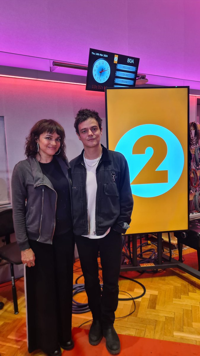 I’ve been lucky enough to meet the exceptional @NorahJones a lot in my career and she continues to be such an inspiring and creative musician who is always exploring some new corner of her artistry. Listen to my interview with her last night on @BBCRadio2: bbc.co.uk/programmes/m00…