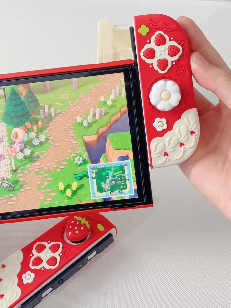 イチゴ本当にかわいい！！！

🍓OLED対応：bit.ly/44b8Y3i
🍓NS対応：bit.ly/3UlBZpp 

#GeekShare 
#NintendoSwitch 
#Switch #GameGirl