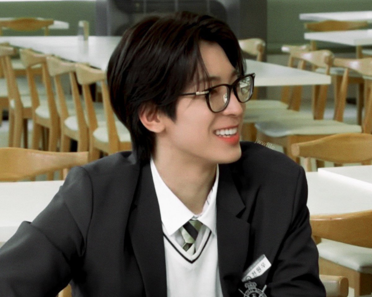 ★ (@jwwfile) on Twitter photo 