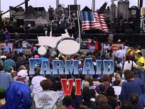 Iowa History Daily 🧵: On April 24, 1993, music superstars Johnny Cash, Neil Young, Willie Nelson, John Mellencamp, Charlie Daniels, Ringo Starr, Dwight Yoakam took the stage at Cyclone Stadium (now: Jack Trice) in Ames for Farm Aid VI. #IowaOTD