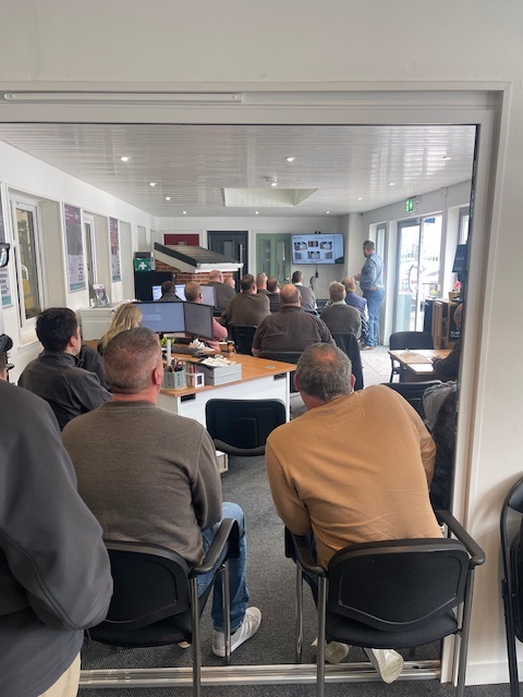 The Window Store tweet media