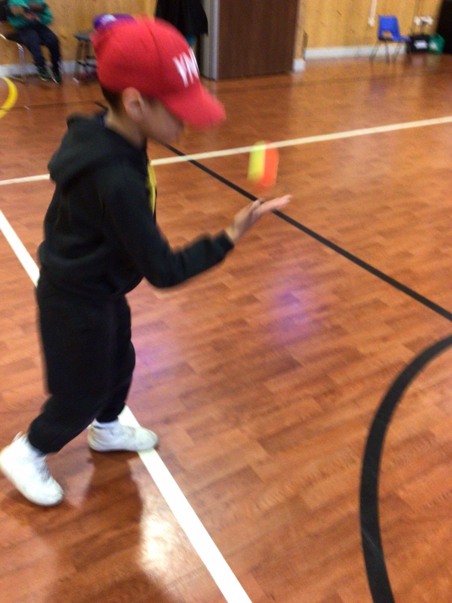 NansenSchool's tweet image. Year 3 have been learning about hand-eye coordination #completepe