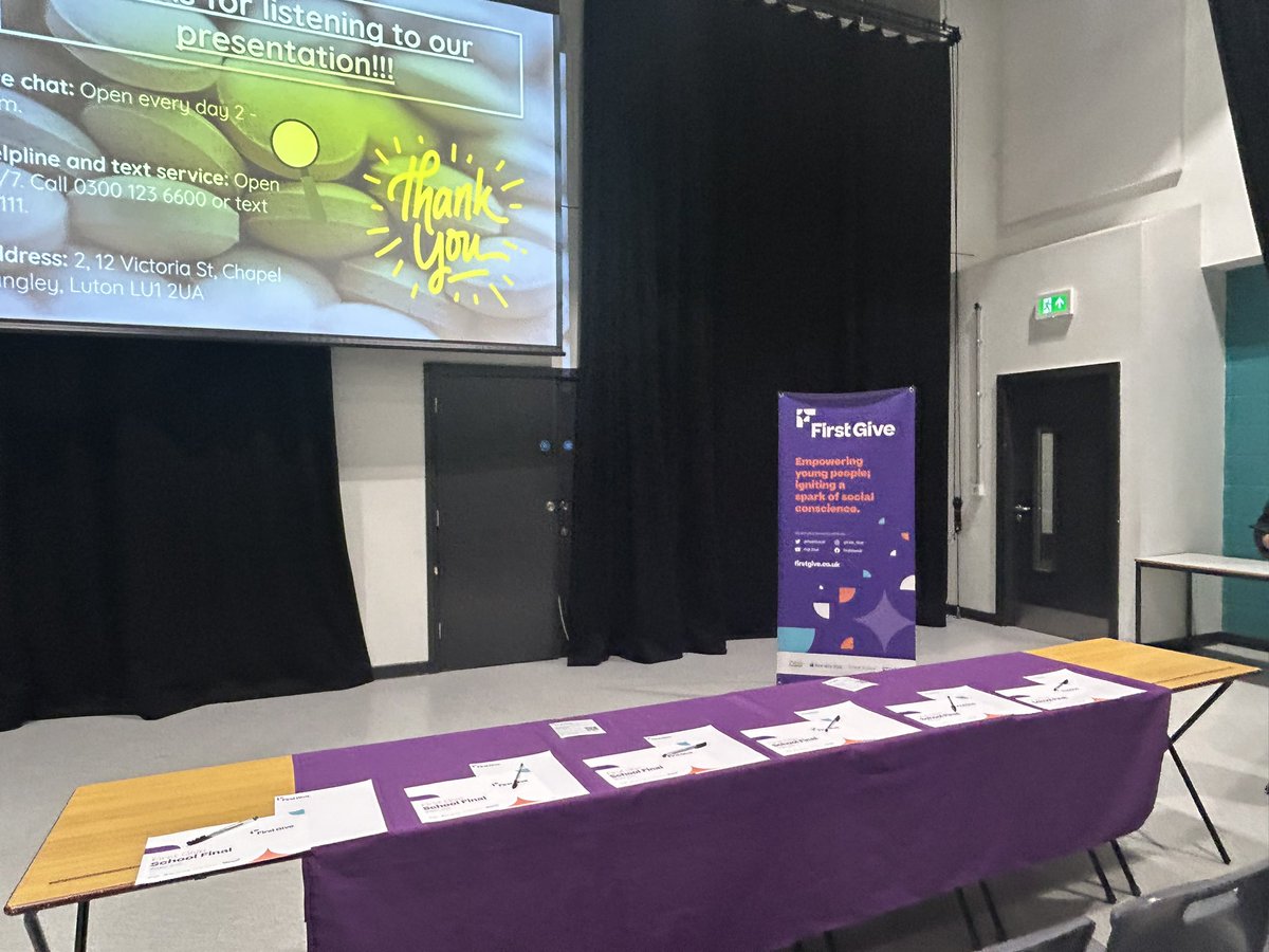 We’re ready! Y9 students @ChilternA are super excited to start their @FirstGiveUK #Final! £1000 grant is to be won by one class who has done some amazing #SocialActions for their chosen local #charity! Some amazing presentations to come! #luton #YouthMakingADifference