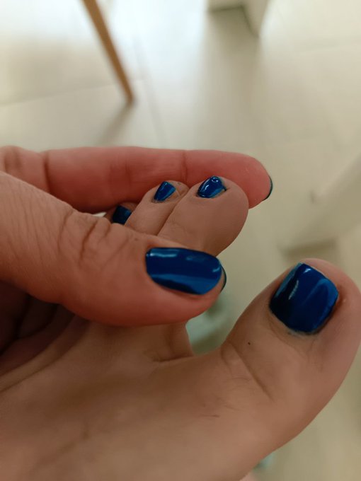 Blue or purple 💜? https://t.co/fkspGnkesH<a href="/tag/stripchat"class="tags"><span>#stripchat</span></a><a href="/tag/stripchatlive"class="tags"><span>#stripchatlive</span></a>