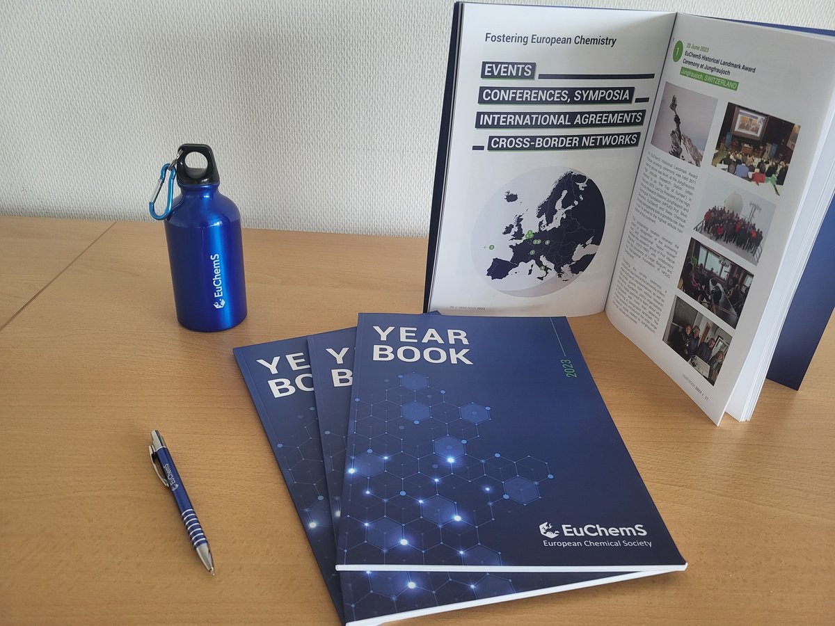 Good news everyone! The EuChemS office received a package full of our printed #yearbooks! Meet us at the @EuChemS_Congres to get your copy! Until then, you can read the online version ⤵️ euchems.eu/about-us/year-…