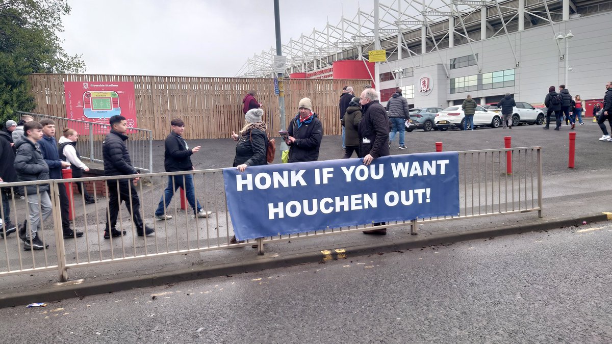 @bbcteesmayor ask Houchen about the rumour he's going to resign if he wins because he's in a strop, and ask him if he likes our banner - got loads of support yesterday.