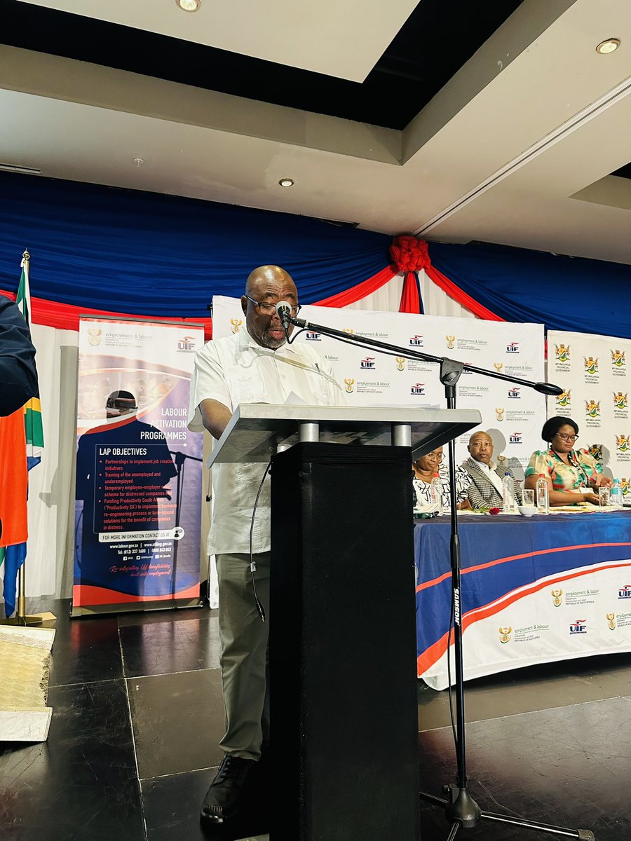 Refilwe_MP's tweet photo. Mpumalanga is hosting Minister of Employment and Labour, Nxesi to launch the Lap plans to create employment opportunities across various sectors and industries. 11 out of the 17 projects have been approved, this will benefit 15,197 beneficiaries for a budget of R512 million. https://t.co/CPy99wYq0v