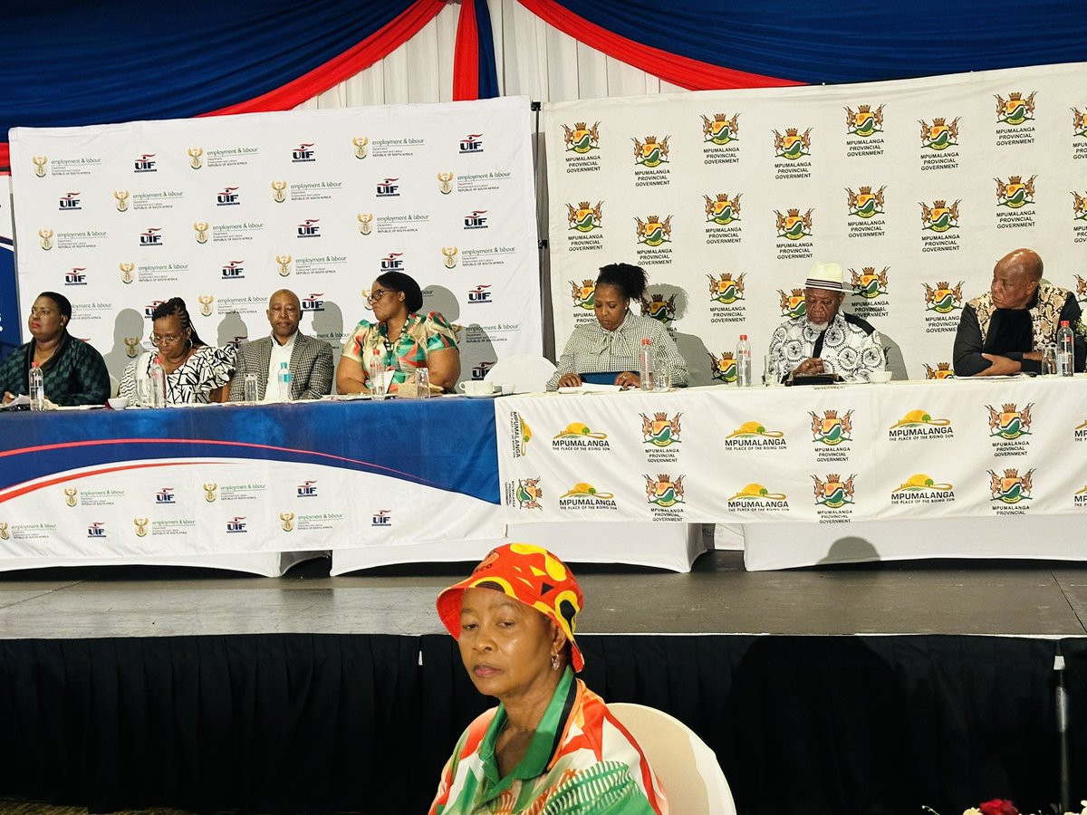Refilwe_MP's tweet photo. Mpumalanga is hosting Minister of Employment and Labour, Nxesi to launch the Lap plans to create employment opportunities across various sectors and industries. 11 out of the 17 projects have been approved, this will benefit 15,197 beneficiaries for a budget of R512 million. https://t.co/CPy99wYq0v