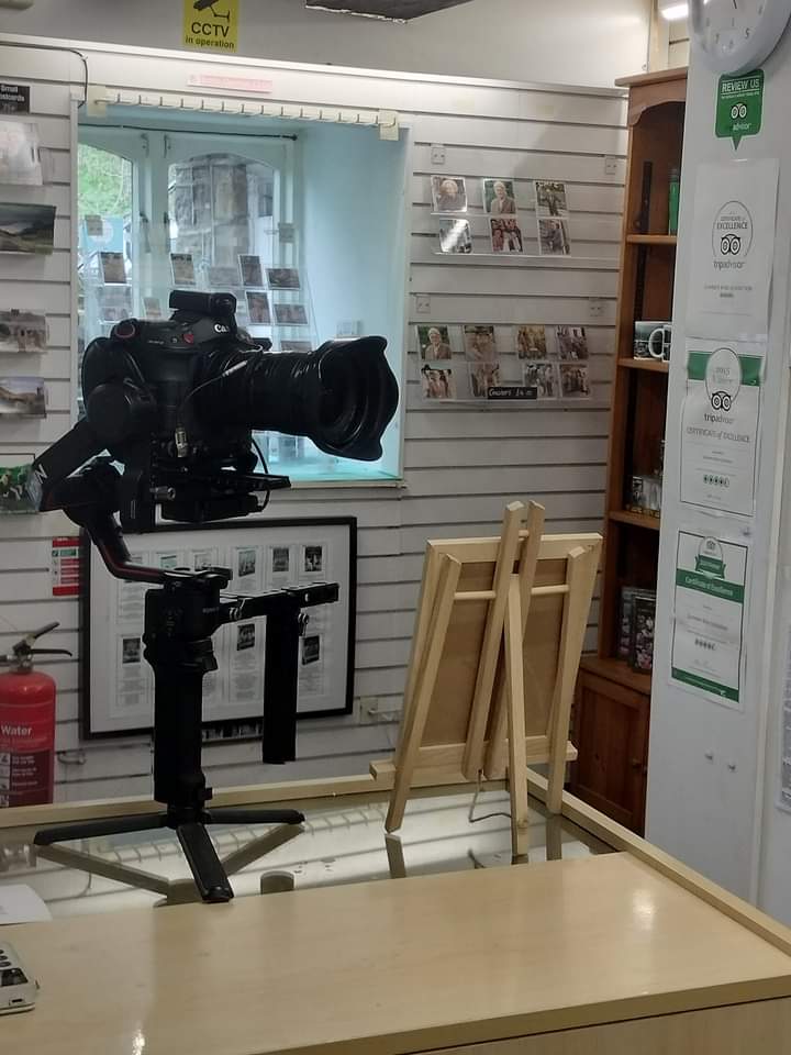 AndCompo's tweet photo. Lights, camera, action!
Great to have a film crew back in the museum ....more details to follow ....

#LOSW https://t.co/HkC9kHhUSH