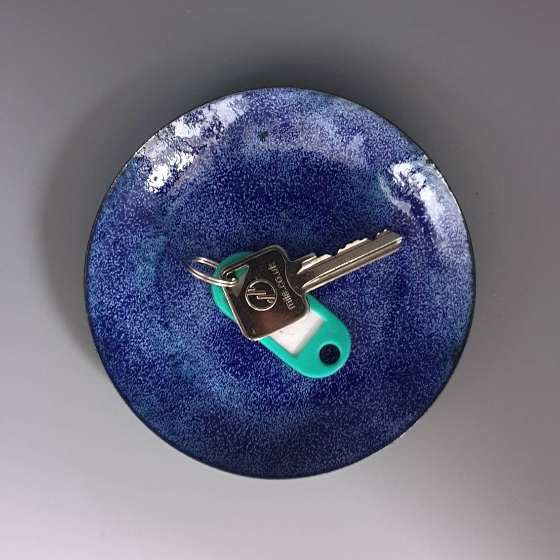 Sapphire Blue Enamel Trinket Dish tuppu.net/1afb647d #UKCraftersHour #Etsy #MyNewTag #MaisyPlum #ShopIndie #MHHSBD #EnamelBowl